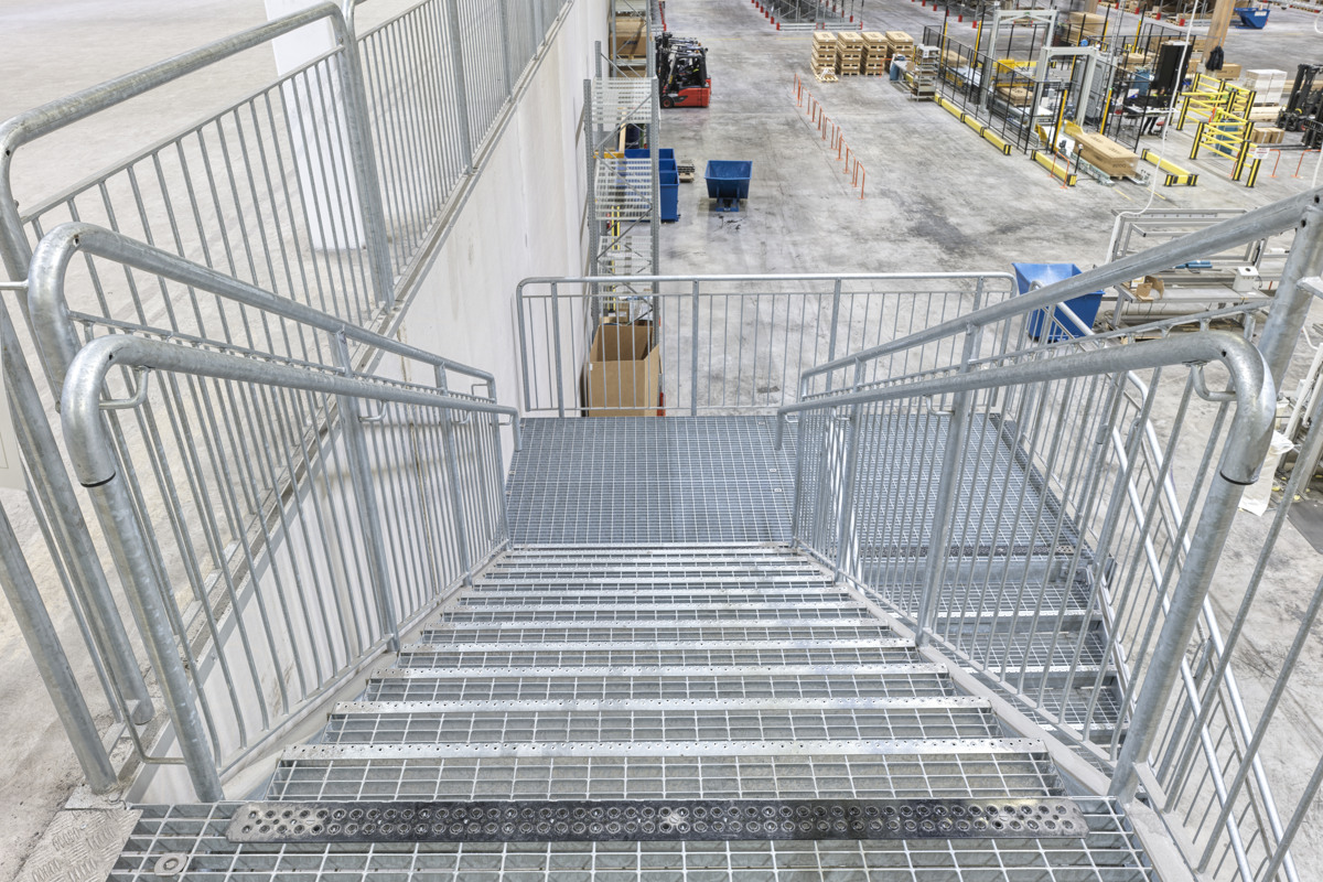 Elgiganten Logistik 1200X800 2504 04145