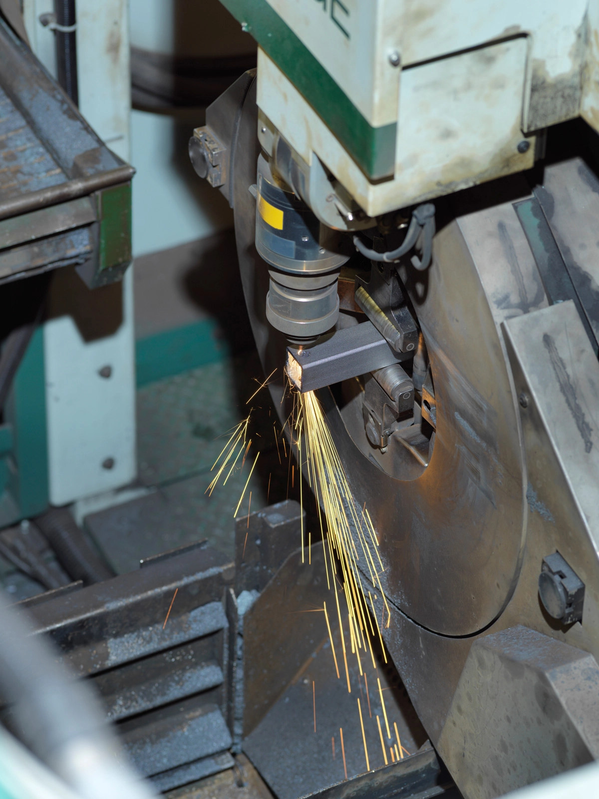 Platbearbetning Rorlaserskarning Ag00003000 Lightbox 1