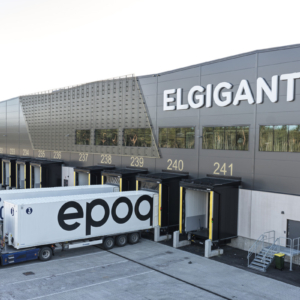 elgiganten logistik 1500x800 2504 04158